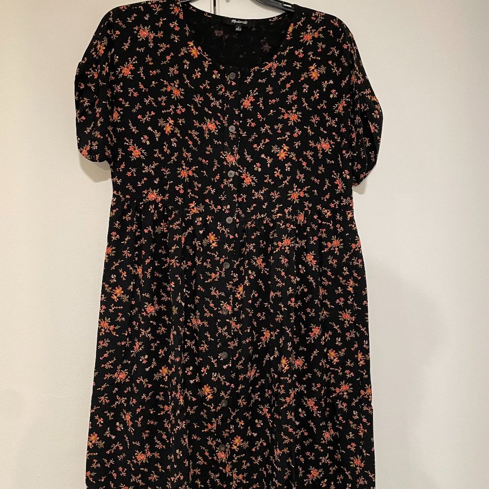 Madewell babydoll mini dress, Women's S, button front, black floral
